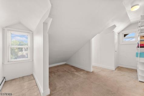 78 Girard Place Newark NJ 07108