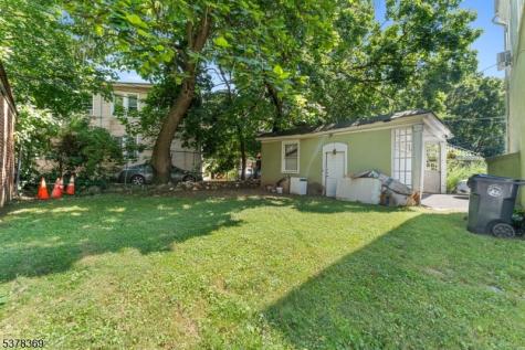 78 Girard Place Newark NJ 07108