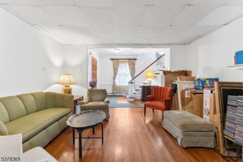 78 Girard Place Newark NJ 07108