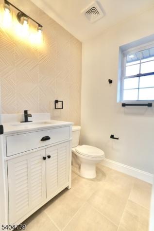 236 Keer Avenue Newark NJ 07112