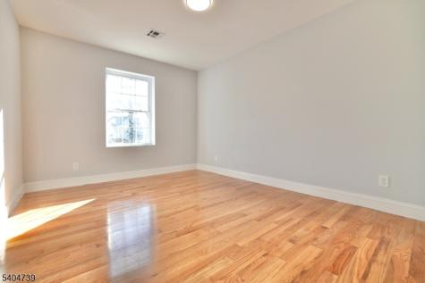 236 Keer Avenue Newark NJ 07112