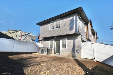 236 Keer Avenue Newark NJ 07112