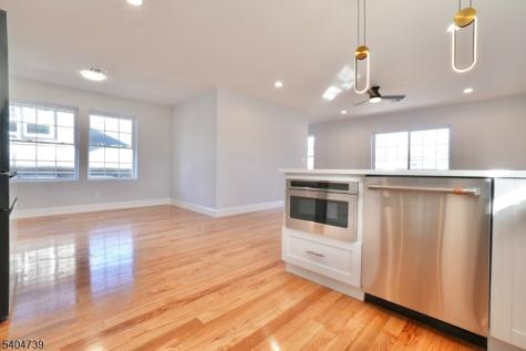 236 Keer Avenue Newark NJ 07112