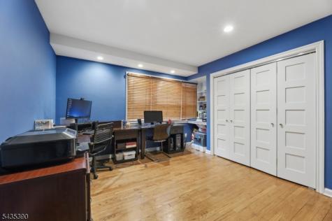 1271 Alicia Avenue Teaneck NJ 07666