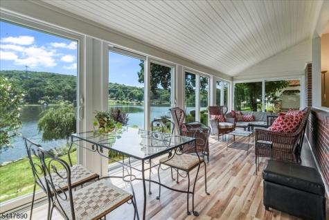 706 W Shore Trail Sparta NJ 07871