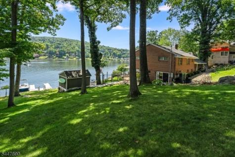 706 W Shore Trail Sparta NJ 07871