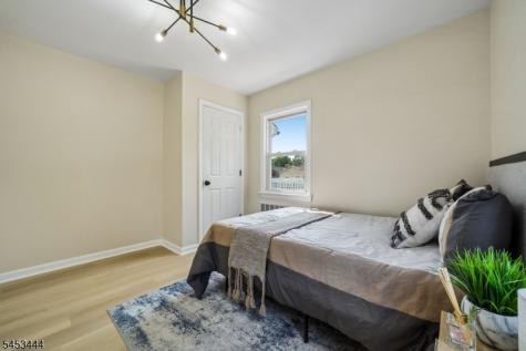 124 Woodruff Place Hillside NJ 07205