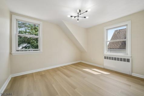 124 Woodruff Place Hillside NJ 07205