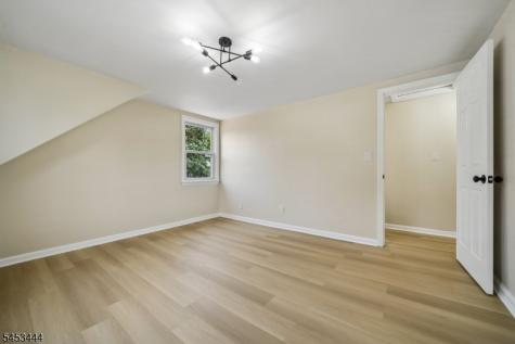 124 Woodruff Place Hillside NJ 07205