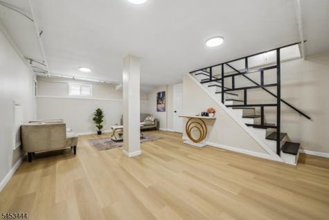 124 Woodruff Place Hillside NJ 07205