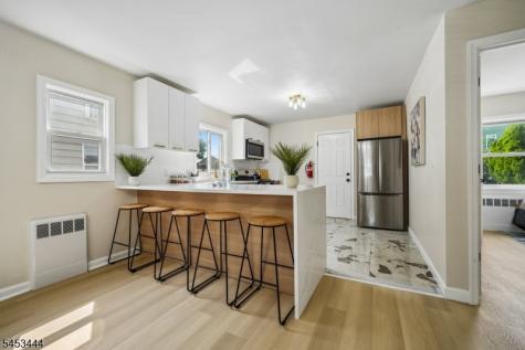 124 Woodruff Place Hillside NJ 07205