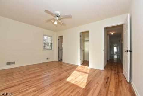 181 Pleasant Valley Way West Orange NJ 07052