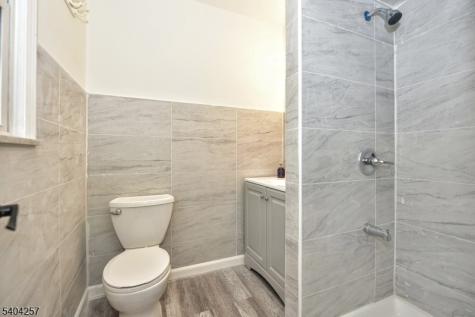 181 Pleasant Valley Way West Orange NJ 07052