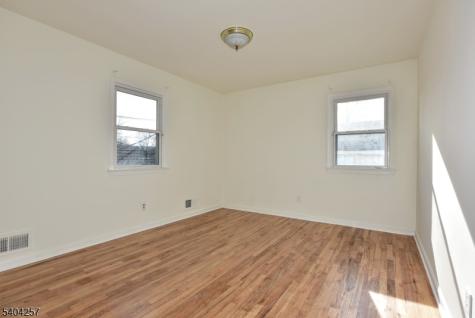 181 Pleasant Valley Way West Orange NJ 07052