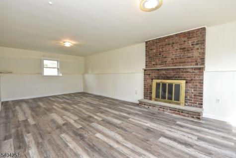 181 Pleasant Valley Way West Orange NJ 07052