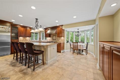 77 Macarthur Drive Clifton NJ 07013