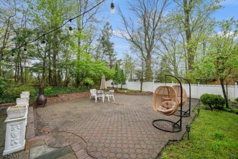 77 Macarthur Drive Clifton NJ 07013