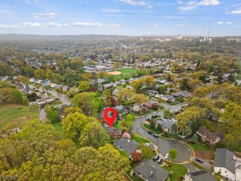 77 Macarthur Drive Clifton NJ 07013