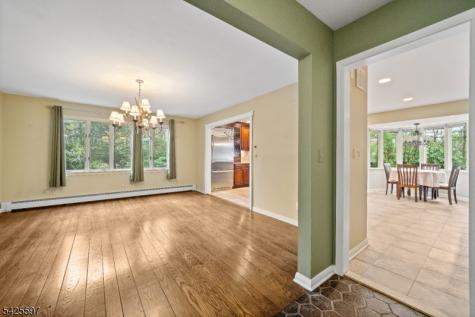 77 Macarthur Drive Clifton NJ 07013