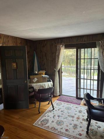 7 Bedford Court Clinton NJ 08801