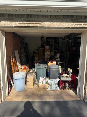 7 Bedford Court Clinton NJ 08801
