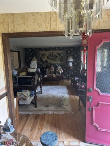 7 Bedford Court Clinton NJ 08801