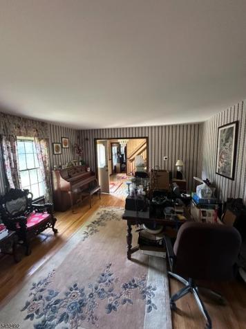 7 Bedford Court Clinton NJ 08801