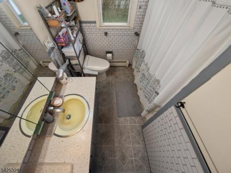 33 Beech Street Little Ferry NJ 07643