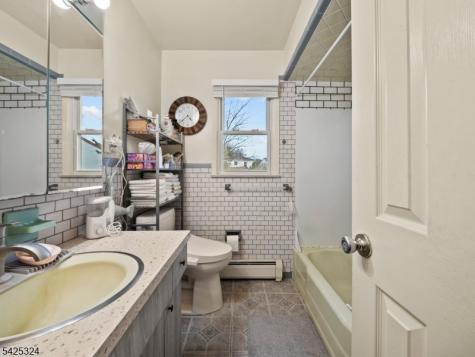 33 Beech Street Little Ferry NJ 07643