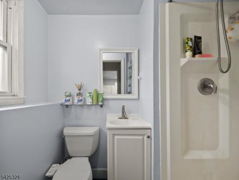 33 Beech Street Little Ferry NJ 07643