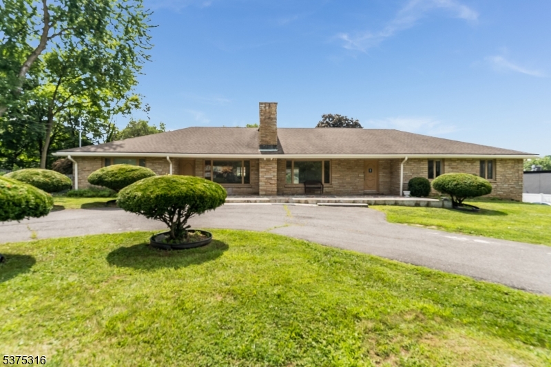 2431 State Route 57 W Franklin NJ 07882