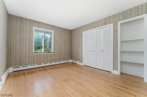 2431 State Route 57 W Franklin NJ 07882