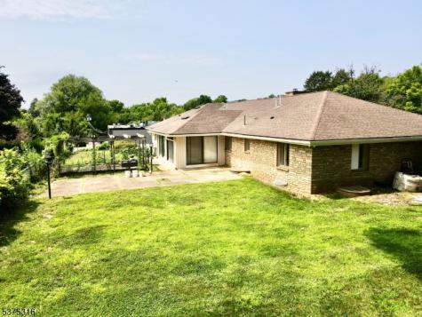 2431 State Route 57 W Franklin NJ 07882