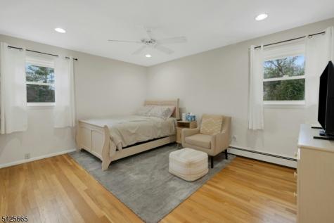 27 Howland Circle West Caldwell NJ 07006