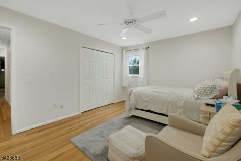 27 Howland Circle West Caldwell NJ 07006