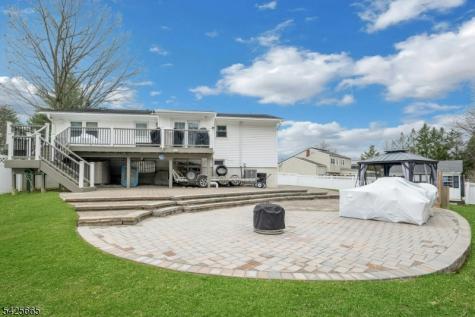 27 Howland Circle West Caldwell NJ 07006