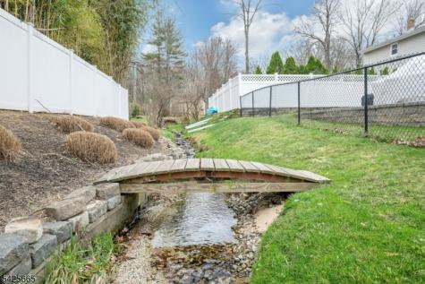 27 Howland Circle West Caldwell NJ 07006