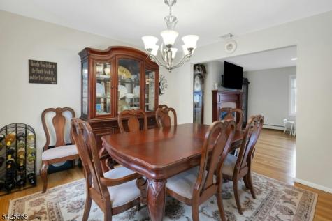 27 Howland Circle West Caldwell NJ 07006