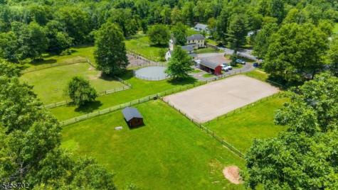 179 Lindbergh Road East Amwell NJ 08525