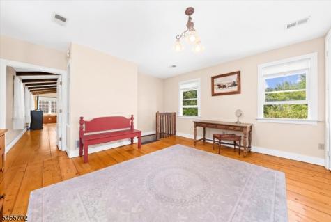 179 Lindbergh Road East Amwell NJ 08525