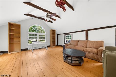 179 Lindbergh Road East Amwell NJ 08525