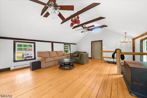 179 Lindbergh Road East Amwell NJ 08525