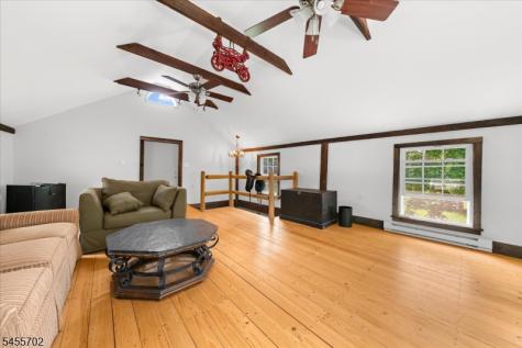 179 Lindbergh Road East Amwell NJ 08525