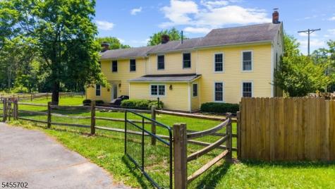 179 Lindbergh Road East Amwell NJ 08525