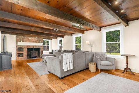 179 Lindbergh Road East Amwell NJ 08525
