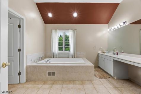 72 Doby Road Randolph NJ 07945
