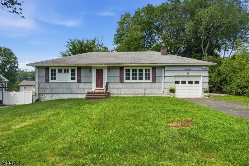 14 Ford Hill Road Hanover NJ 07981