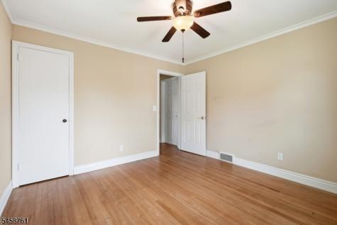 14 Ford Hill Road Hanover NJ 07981