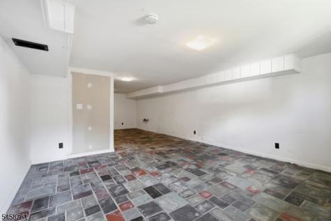 14 Ford Hill Road Hanover NJ 07981