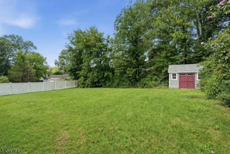 14 Ford Hill Road Hanover NJ 07981